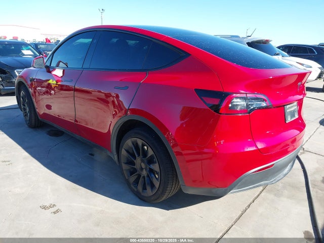 2023 TESLA MODEL Y 7SAYGDEE3PA175686 Photo 2