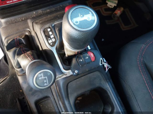 2019 JEEP WRANGLER 1C4HJXCN9KW547431 Photo 10