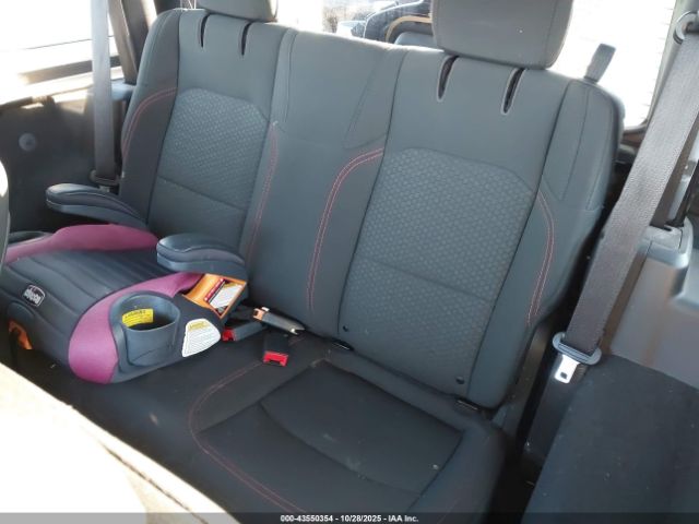 2019 JEEP WRANGLER 1C4HJXCN9KW547431 Photo 7