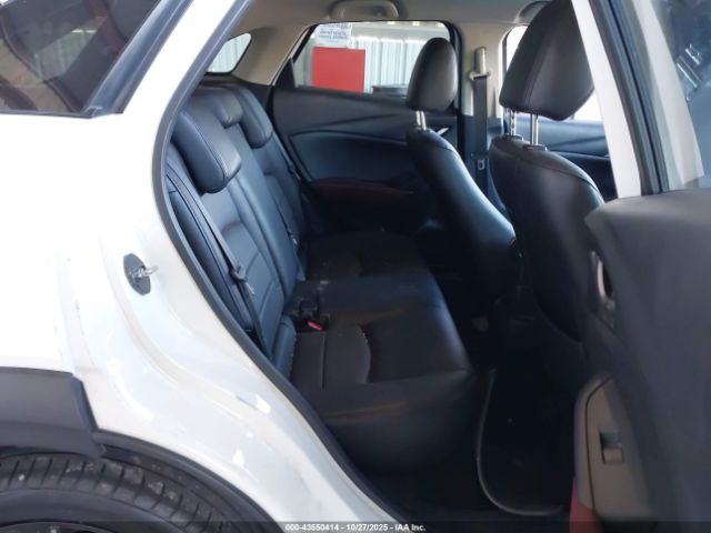2018 MAZDA CX-3 JM1DKFC71J0303460 Photo 7