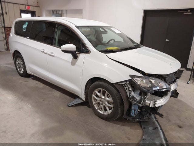 2022 CHRYSLER VOYAGER 2C4RC1CG3NR159248