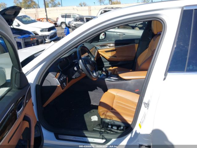 2019 BMW 5 SERIES WBAJA5C51KBX86546 Photo 4