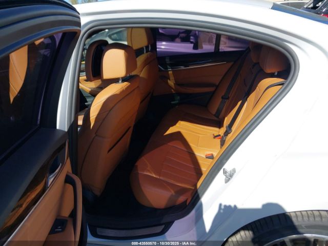 2019 BMW 5 SERIES WBAJA5C51KBX86546 Photo 7