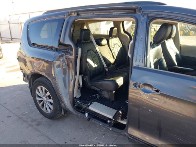 2017 CHRYSLER PACIFICA 2C4RC1BG3HR517079 Photo 5