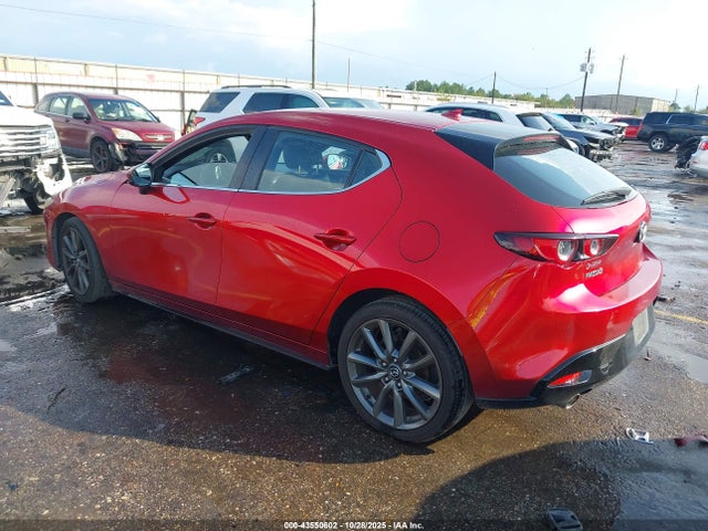 2019 MAZDA MAZDA3 JM1BPAMM3K1133873 Photo 2