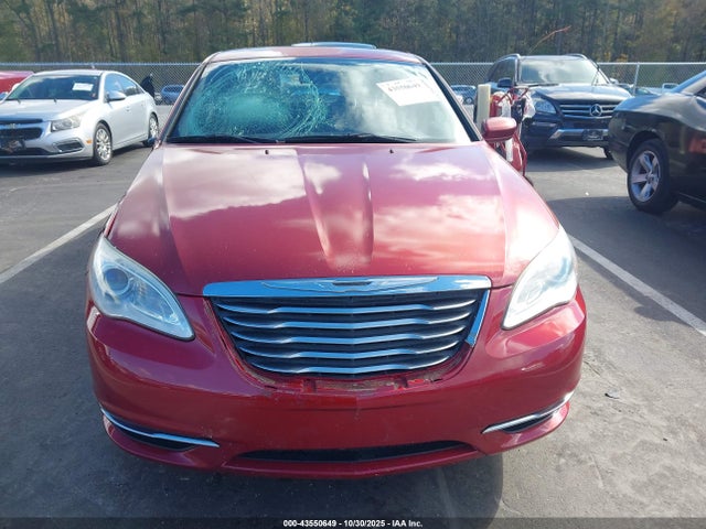43550649 :رقم المزاد ، 1C3CCBBG9DN635998 vin ، 2013 Chrysler 200 Touring مزاد بيع