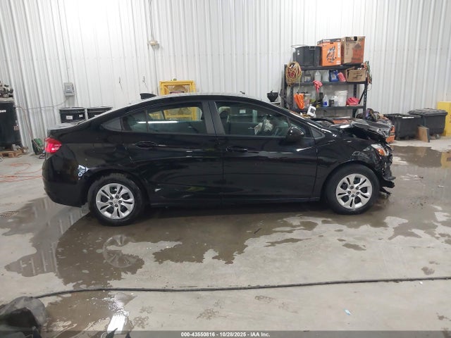 1G1BC5SM1K7135245 Chevrolet CRUZE LS
