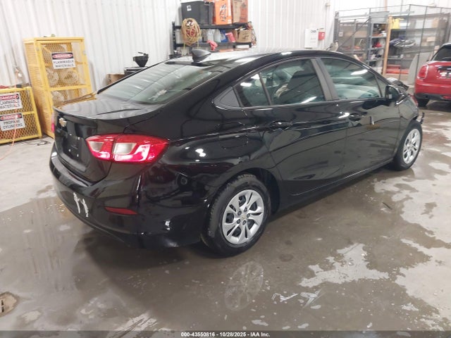 1G1BC5SM1K7135245 Chevrolet CRUZE LS