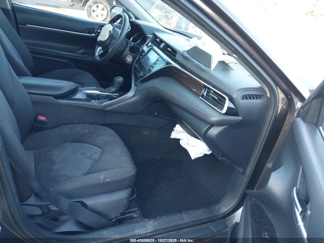 4T1B11HK6JU522333 Toyota CAMRY LE