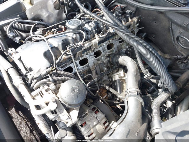 2011 BMW 740I WBAKA4C50BC612511 Photo 5