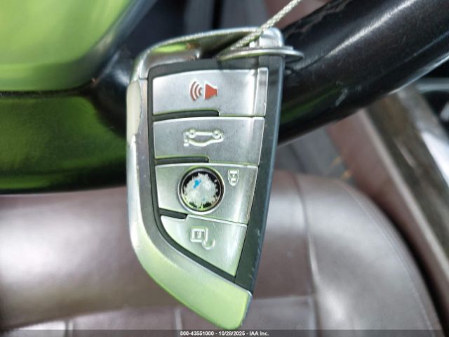 2018 BMW X5 5UXKR2C53J0X08955 Photo 10