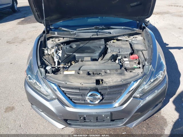 Nissan Altima 2.5 Sr 2017 1N4AL3AP2HC189632 Image 10