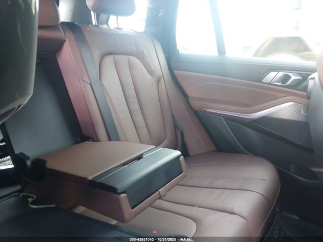 2022 BMW X5 5UXCR6C03N9K63621 Photo 7