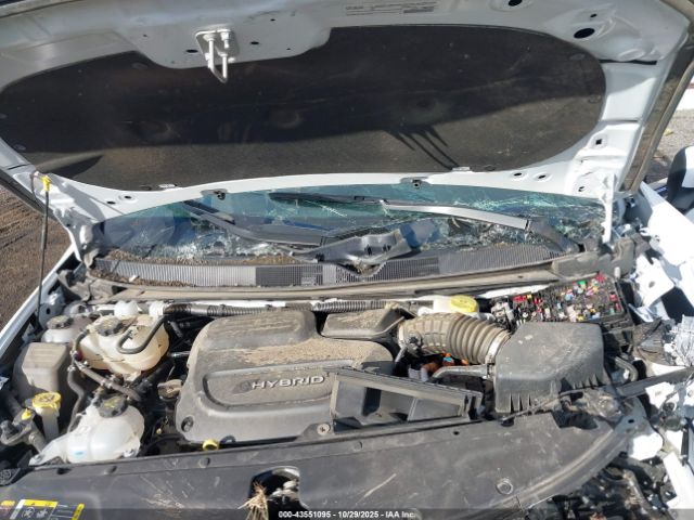2023 CHRYSLER PACIFICA HYBRID 2C4RC1L79PR626546 Photo 9
