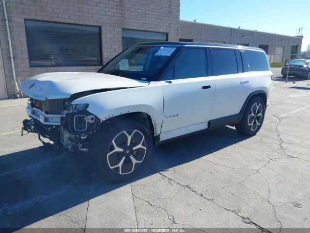 2023 RIVIAN R1S 7PDSGABA7PN019215 Photo 1