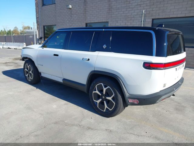 2023 RIVIAN R1S 7PDSGABA7PN019215 Photo 2