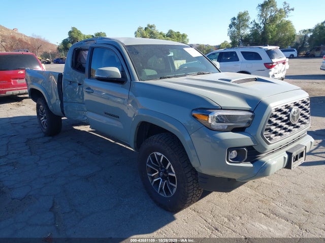 Продажа на аукционе авто 2022 Toyota Tacoma Trd Sport, vin: 3TMBZ5DN2NM035676, номер лота: 43551105