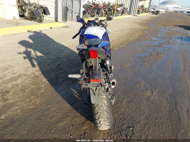 2022 YAMAHA YZFR7 JYARM38Y4NA001060 Photo 5