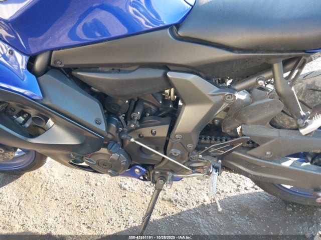 2022 YAMAHA YZFR7 JYARM38Y4NA001060 Photo 8
