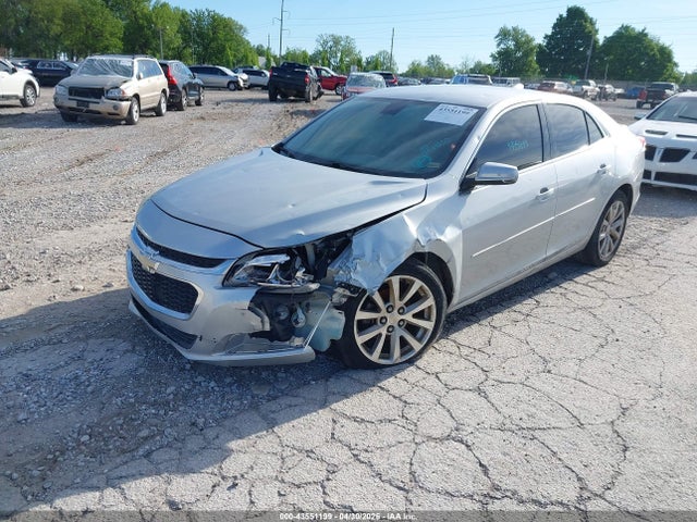 Chevrolet MALIBU 2LT 2015 1G11D5SL2FF301137 Image 2