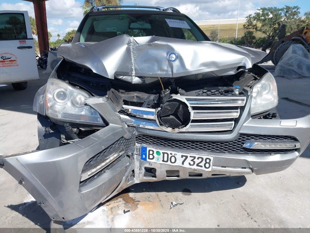 2011 MERCEDES-BENZ GL 550 4JGBF8GE2BA718276 Photo 5