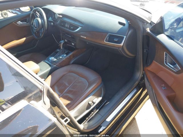 2016 AUDI A7 WAUWGAFC9GN019167 Photo 4