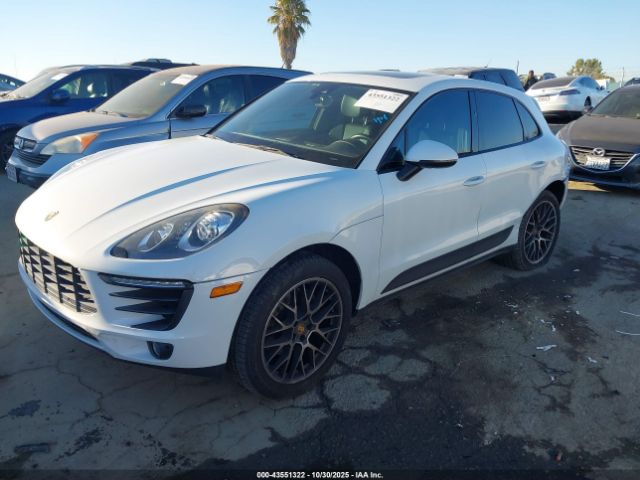 2018 PORSCHE MACAN WP1AA2A56JLB00027 Photo 1