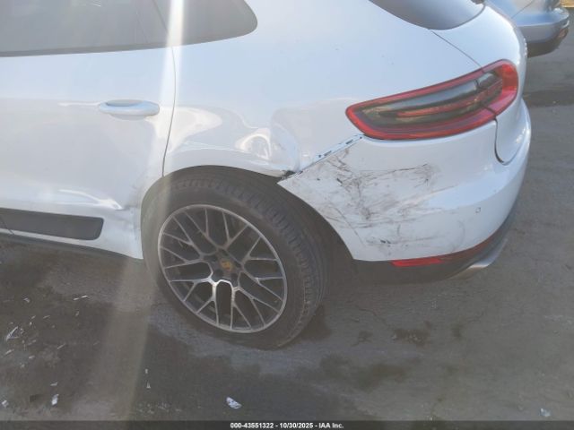 2018 PORSCHE MACAN WP1AA2A56JLB00027 Photo 5