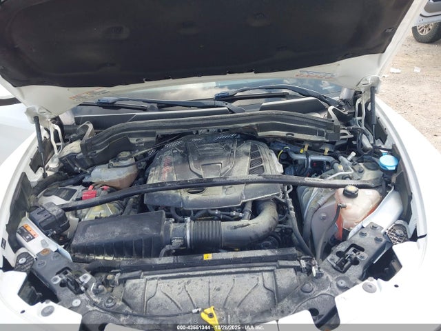 2018 ALFA ROMEO STELVIO ZASFAKBN6J7B80435 Photo 9