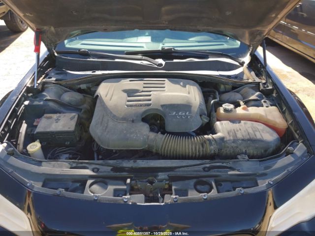 2016 CHRYSLER 300C 2C3CCAEG6GH190137 Photo 9