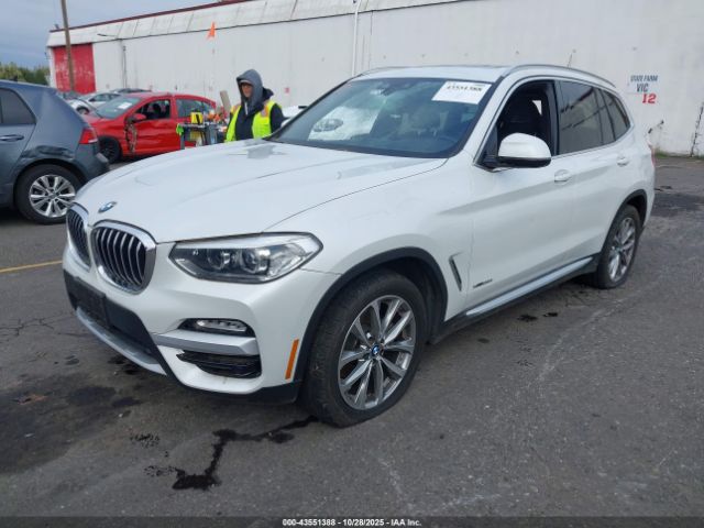2018 BMW X3 5UXTR9C57JLC78393 Photo 1