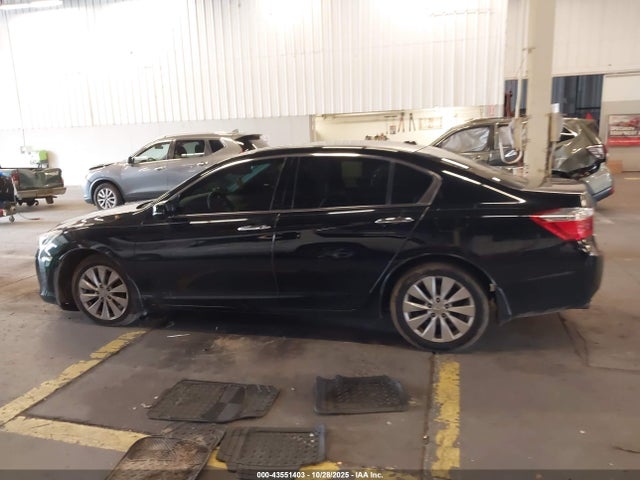 Honda Accord 2015 1HGCR3F93FA020452 Image 26