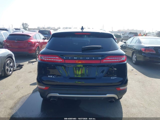 Lincoln Mkc Premiere 2018 5LMCJ1C99JUL21385 Image 16