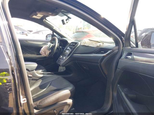 Lincoln Mkc Premiere 2018 5LMCJ1C99JUL21385 Image 5