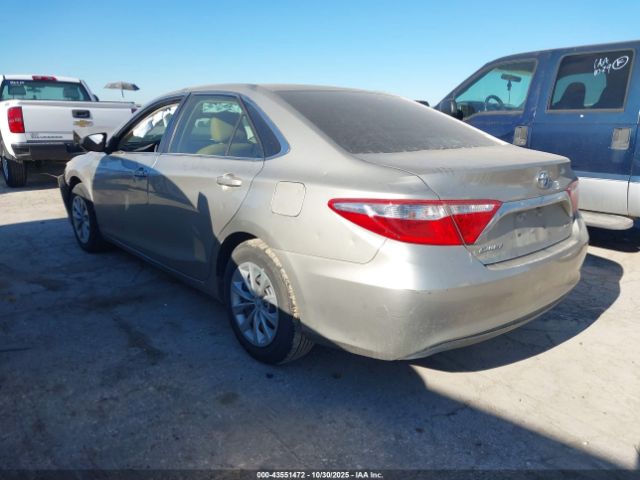 2015 TOYOTA CAMRY 4T4BF1FK0FR516366 Photo 2