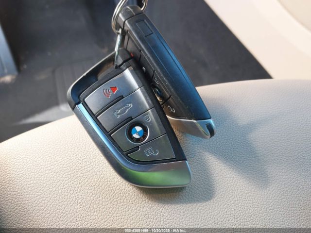 2020 BMW X3 5UXTY3C06LLU70666 Photo 10