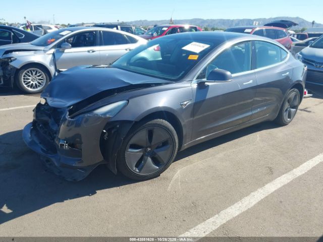 2019 TESLA MODEL 3 5YJ3E1EB7KF386323 Photo 1