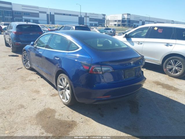 2019 TESLA MODEL 3 5YJ3E1EB2KF389954 Photo 2