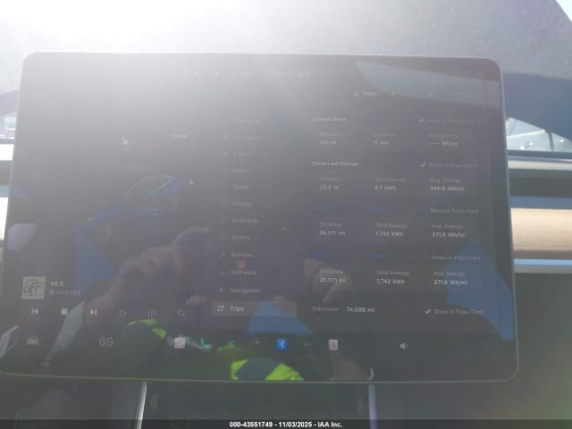 2019 TESLA MODEL 3 5YJ3E1EB2KF389954 Photo 6