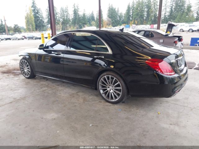 2015 MERCEDES-BENZ S 550 WDDUG8FB3FA149368 Photo 2