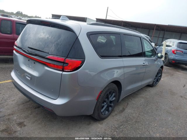 2021 CHRYSLER PACIFICA 2C4RC1BG6MR559806 Photo 3
