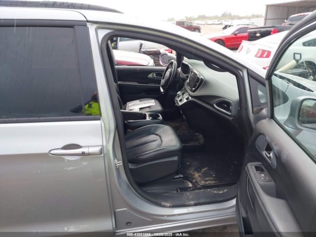 2021 CHRYSLER PACIFICA 2C4RC1BG6MR559806 Photo 4