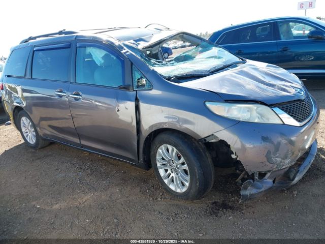 2015 TOYOTA SIENNA 5TDYK3DC8FS581112