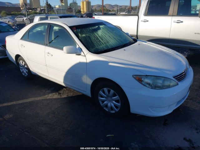 2005 TOYOTA CAMRY 4T1BE32K15U018447