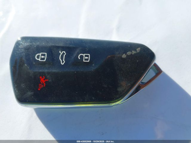 2024 VOLKSWAGEN ID.4 1V2WSPE81RC003396 Photo 10