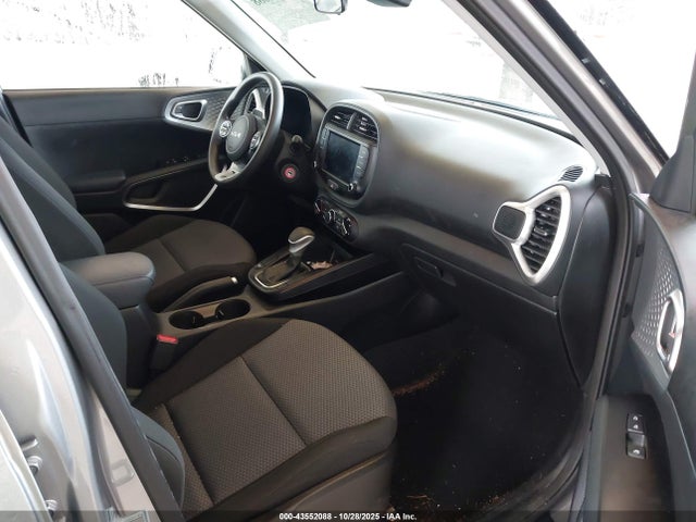 KNDJ23AUXP7860510 KIA SOUL LX