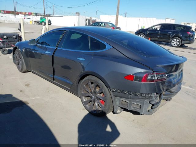 2019 TESLA MODEL S 5YJSA1E46KF313596 Photo 2