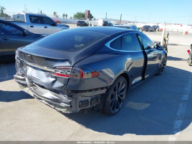 2019 TESLA MODEL S 5YJSA1E46KF313596 Photo 3