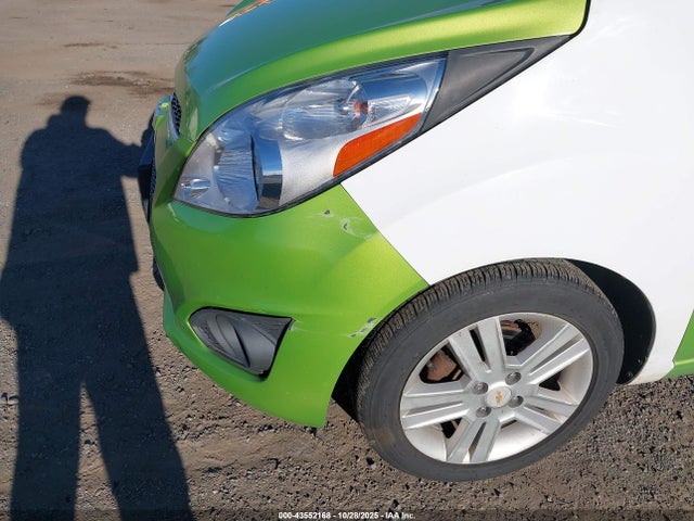 Продаж на аукціоні авто 2014 Chevrolet Spark 1lt Auto, vin: KL8CD6S95EC496993, номер лоту: 43552168