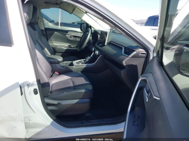 2024 TOYOTA RAV4 HYBRID JTMB6RFV7RD550381 Photo 4